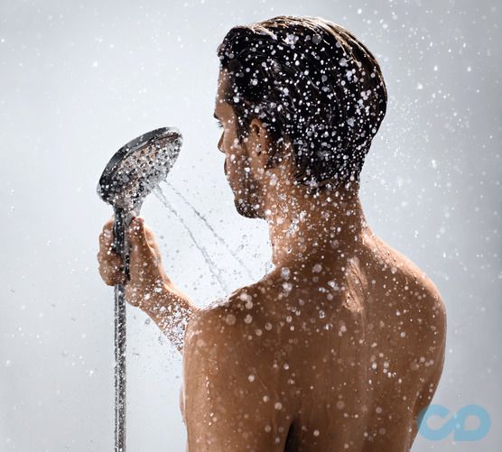 цена Душевой набор Hansgrohe Ecostat 27039400