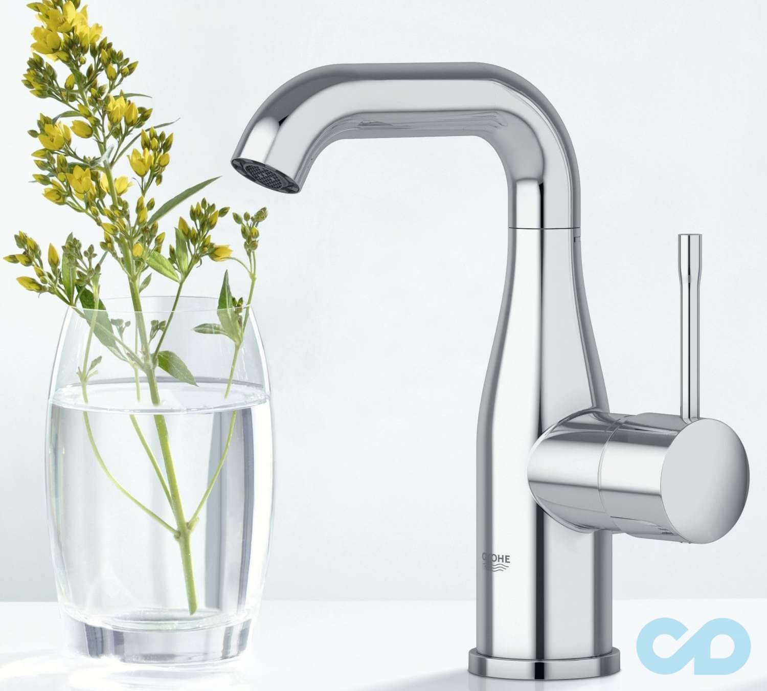 цена смеситель для раковины grohe essence new 23463001