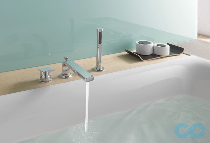 ціна змішувач для ванни і душа kludi e2 494260575