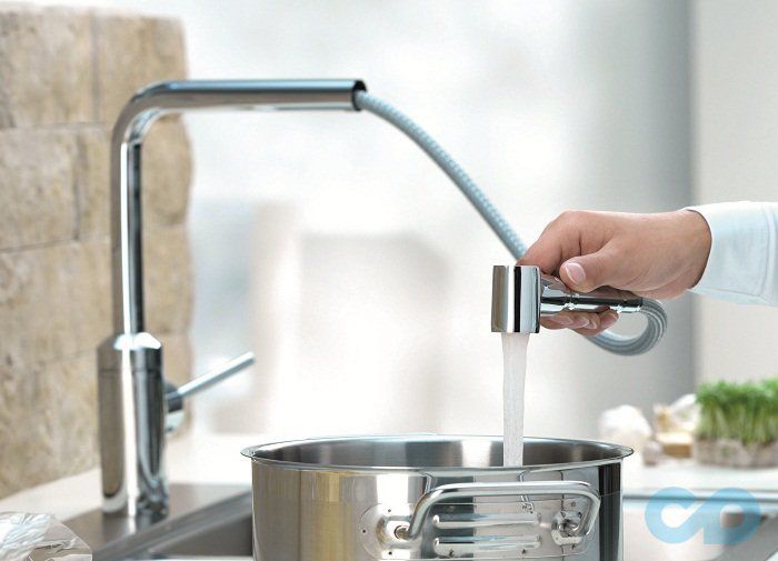 цена смеситель для кухни kludi l-ine 428210577