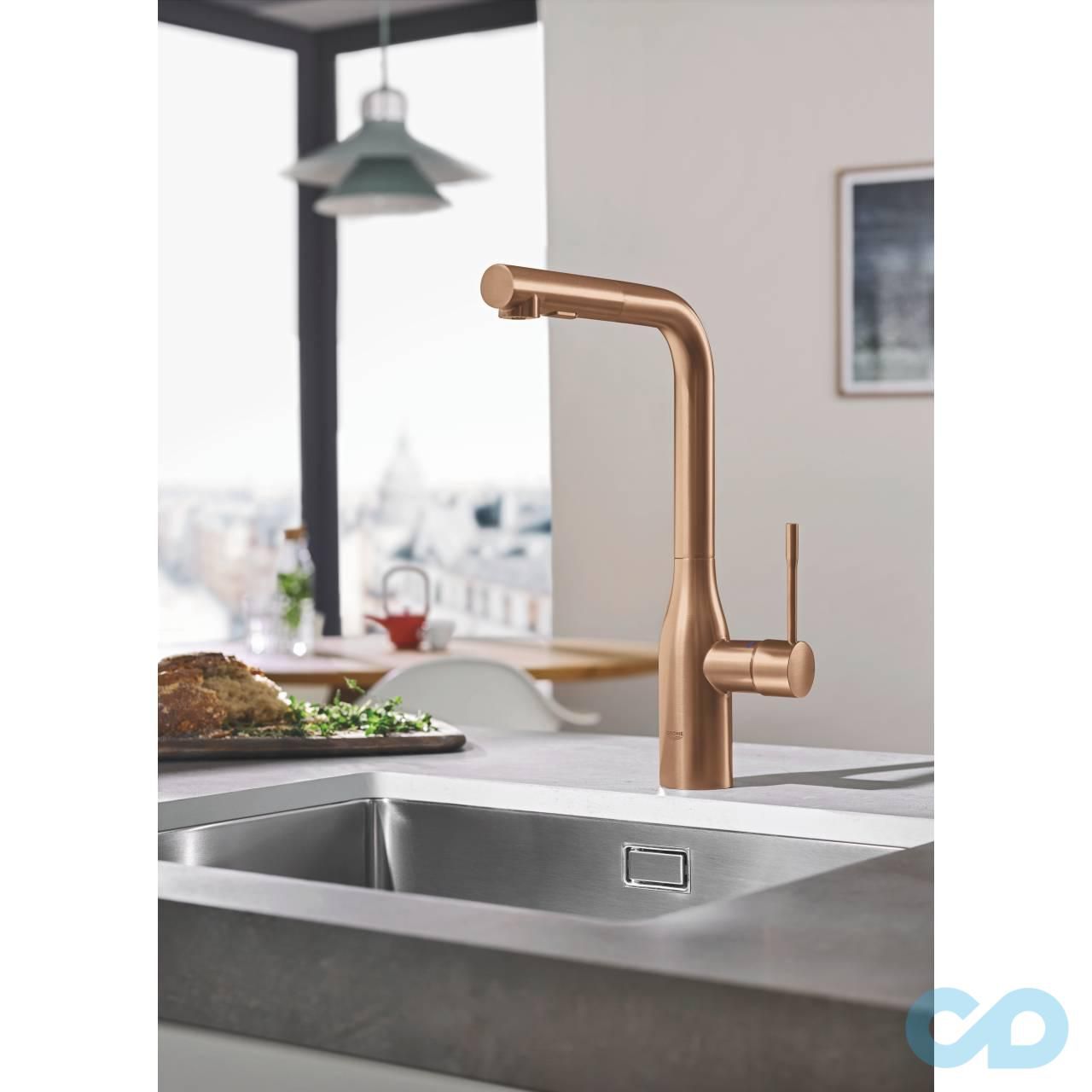купити Кухонний змішувач Grohe Essence 30270DL0