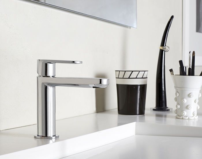 купить Смеситель для раковины Paffoni Candy CA 075 CR