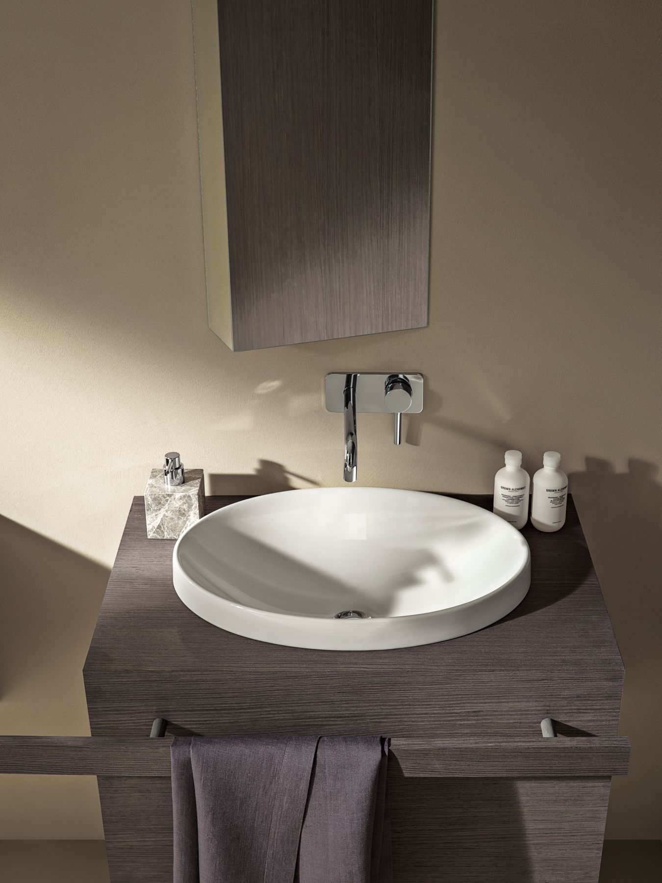 Вбудована раковина Geberit VariForm 500.711.01.2