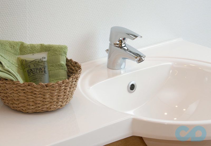 фото змішувач для раковини oras saga 1910f