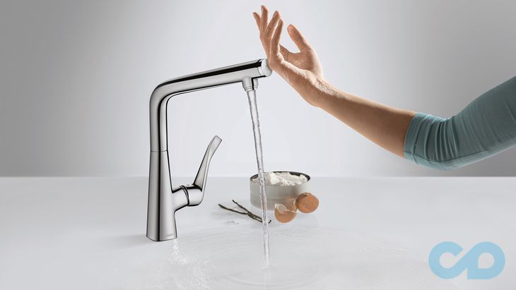 фото змішувач для кухні hansgrohe metris select 14883800