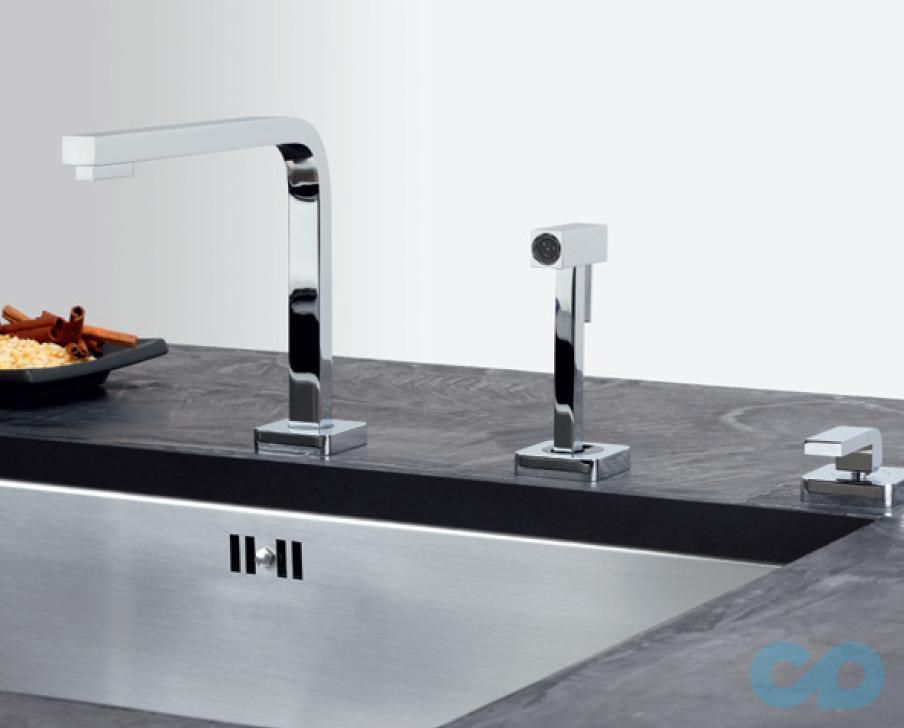 ціна кухонний змішувач franke quantum three (115.0177.688