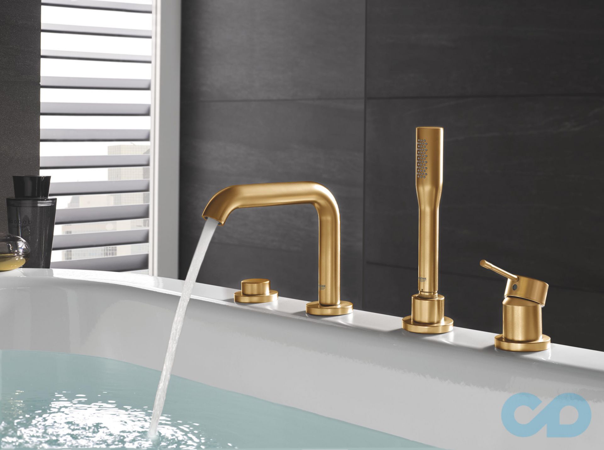 Змішувач для ванни Grohe Essence 19578GN1