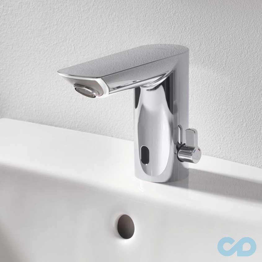 Змішувач безконактний для раковини Grohe BauCosmopolitan E 36453000