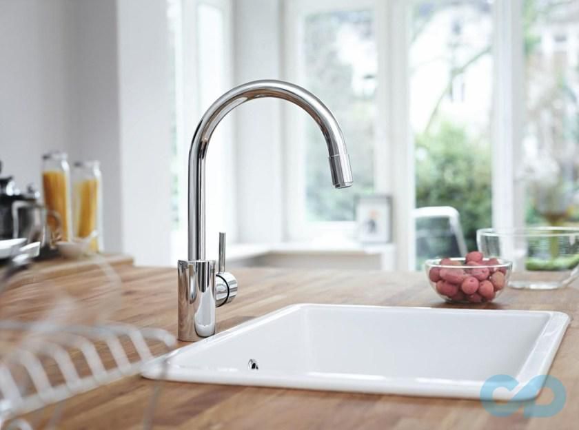 ціна Змішувач для кухні Grohe Concetto 32663DC3